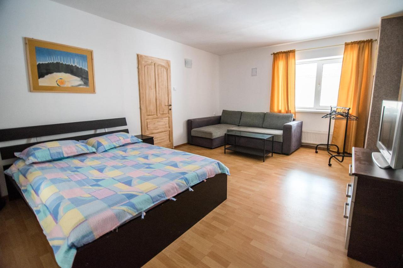 Transylvania Guest House Brasov Bagian luar foto