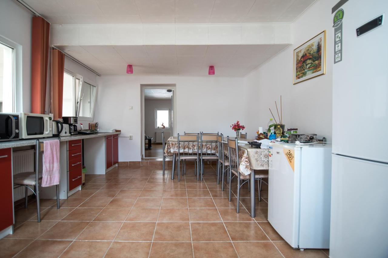 Transylvania Guest House Brasov Bagian luar foto