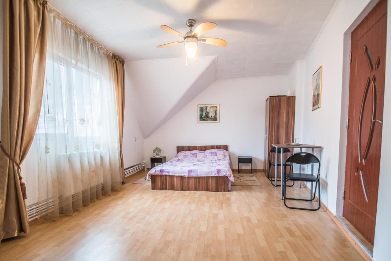 Transylvania Guest House Brasov Bagian luar foto