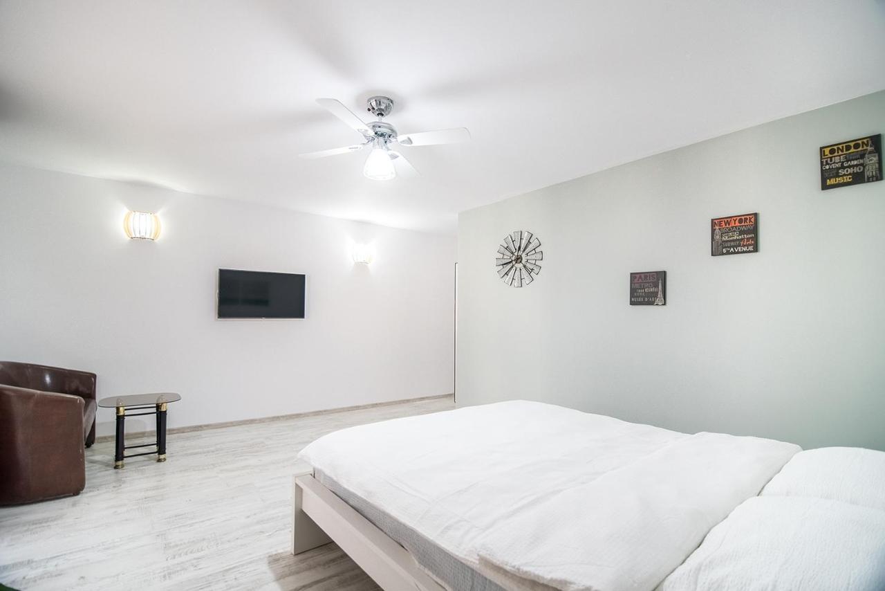 Transylvania Guest House Brasov Bagian luar foto