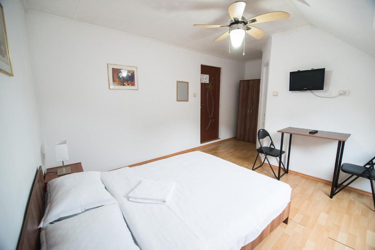 Transylvania Guest House Brasov Bagian luar foto