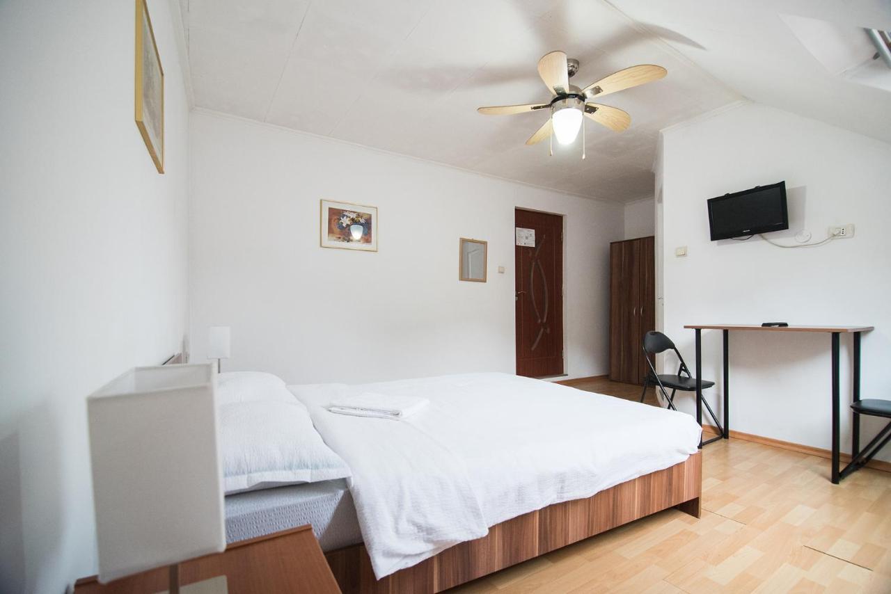 Transylvania Guest House Brasov Bagian luar foto
